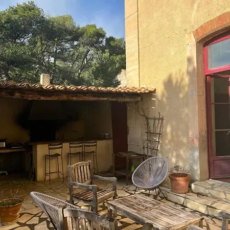 Maison Viticole Dans Le Sud De La France Avec Grand Piscine Moussan